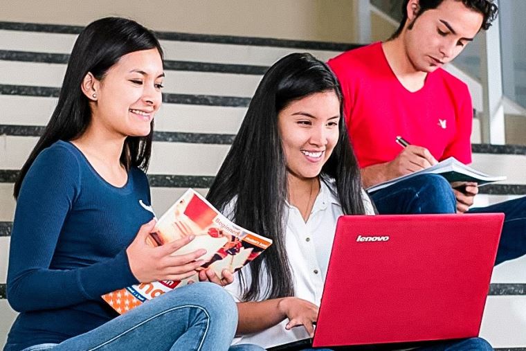 Sesión formativa sobre homologación títulos académicos extranjeros en España